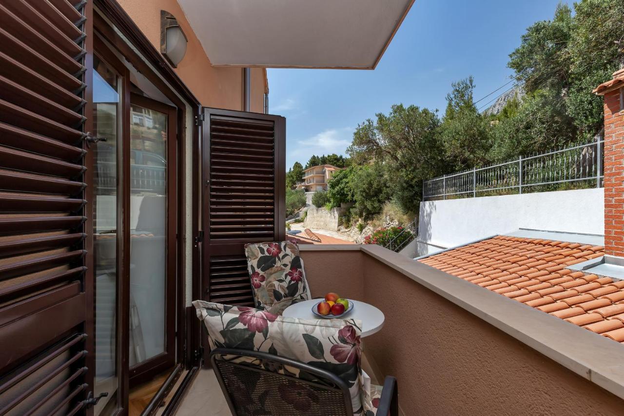 Guest House Lazeta Duće Esterno foto